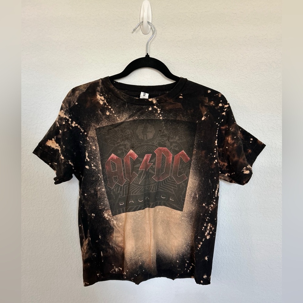 AC/DC cropped t-shirt